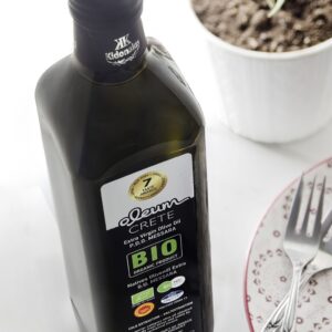 organic extra virgin olive oil bottle